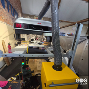 Décapage laser d’un châssis Venturi – nettoyage et préparation du métal pour restauration automobile